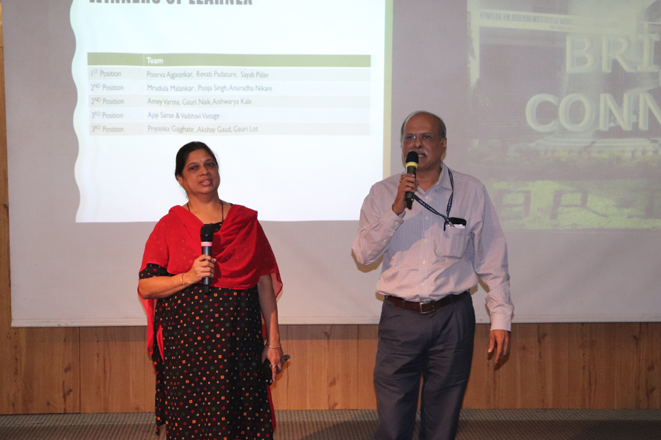 Mr. Vaibhav Pandit and Mrs. Deepti Gohakale intraction with students