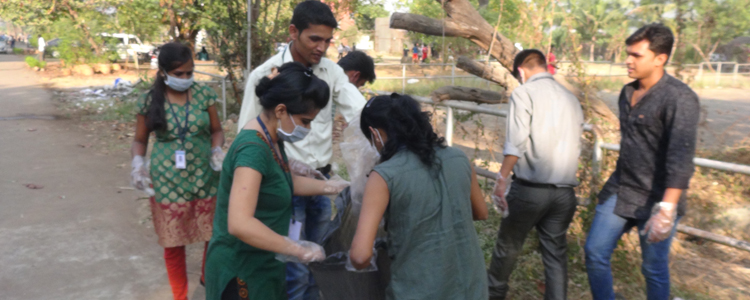 Social Activities by Students at Dr. V. N. Bedekar Institute of Management Studies Thane College 